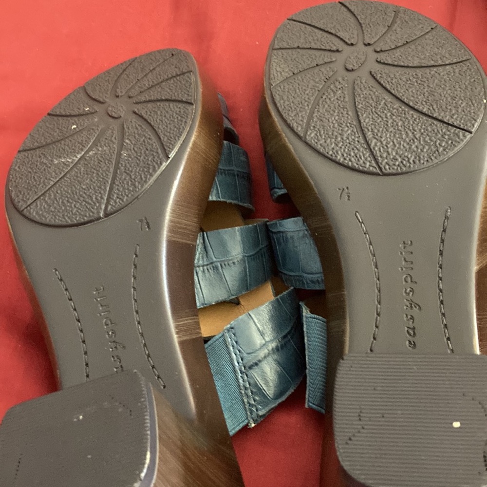 NWOT EASY SPIRIT SLIDE ON SANDALS, EVERMORET (Dark Ever Green) In original box - Picture 4 of 5